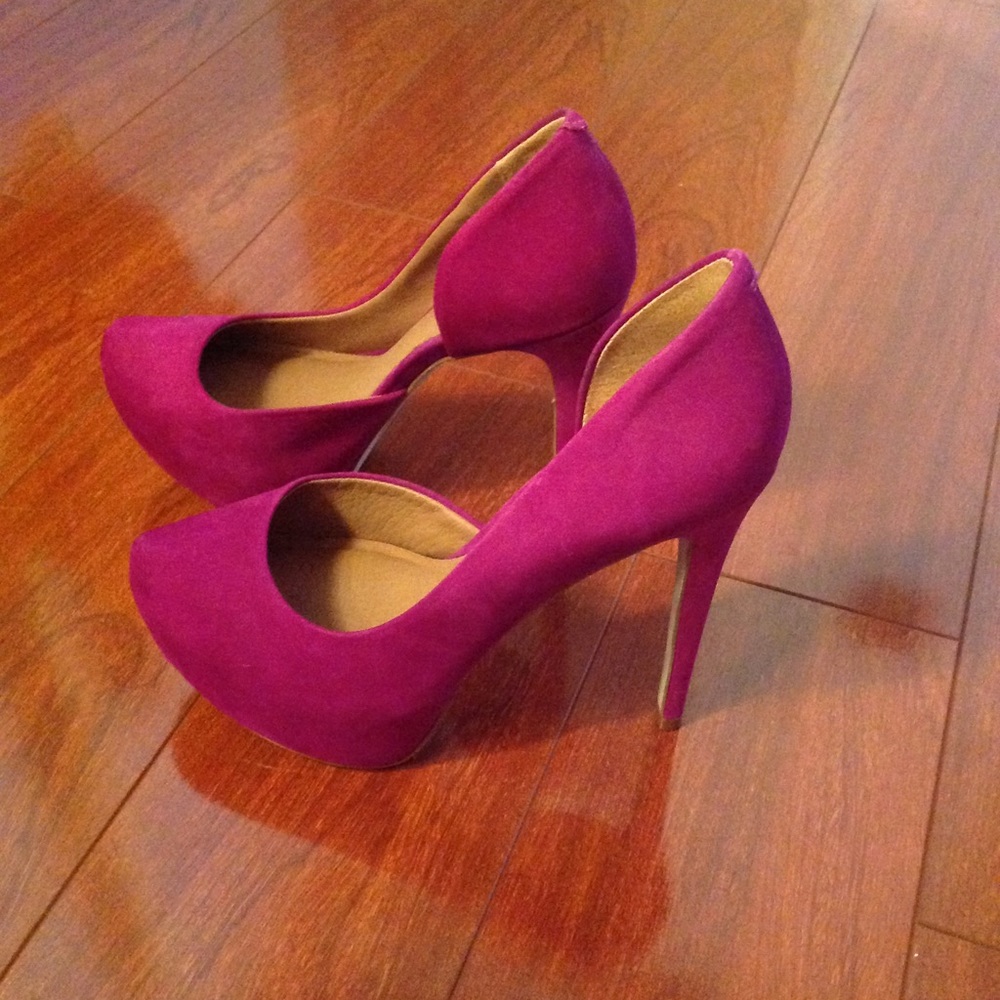 Steve Madden Pumps!
